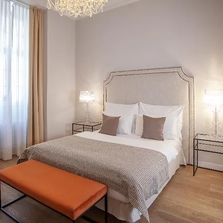 Little King U Malvaze 4* Prag